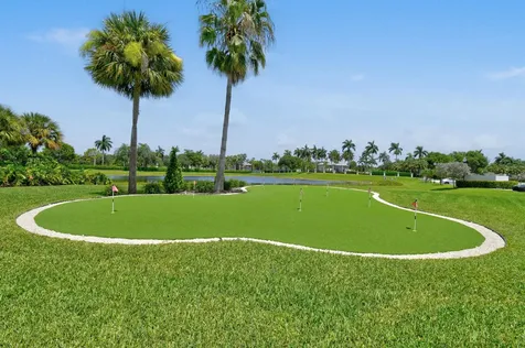 8402 Logia Circle Boynton Beach FL 33472
