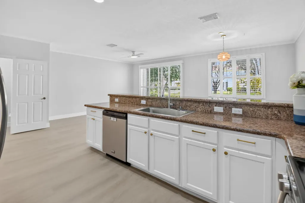 3085 N Evergreen Circle Boynton Beach FL 33426
