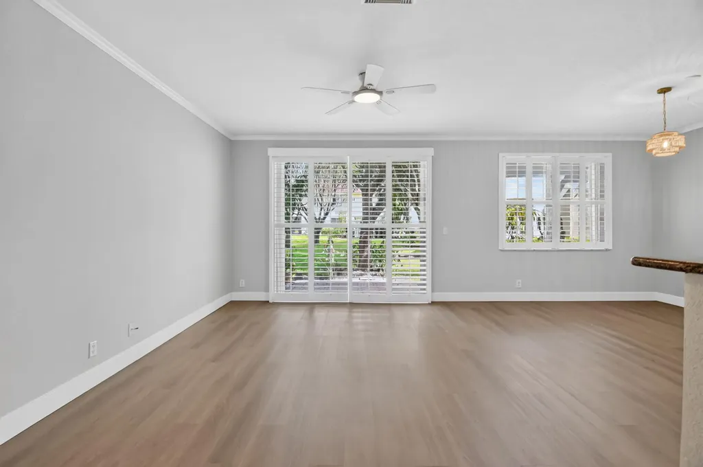 3085 N Evergreen Circle Boynton Beach FL 33426