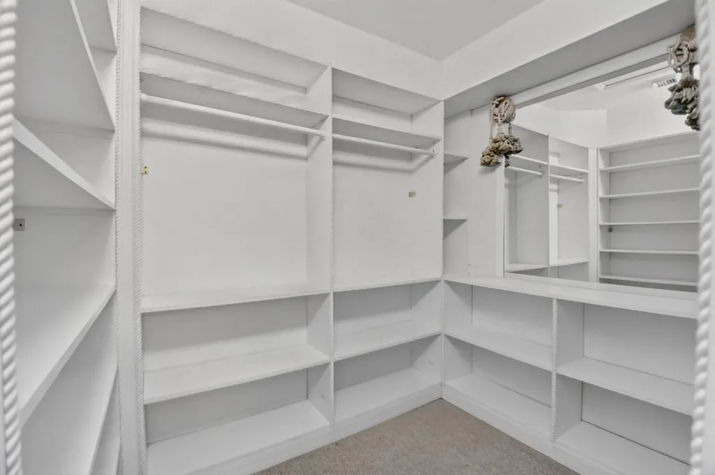 3085 N Evergreen Circle Boynton Beach FL 33426