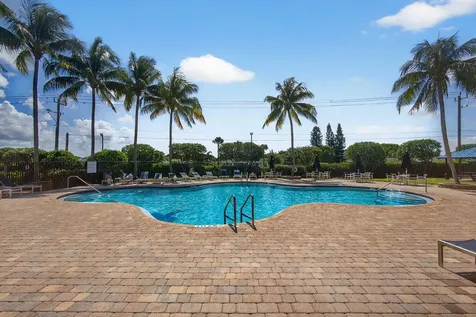 3085 N Evergreen Circle Boynton Beach FL 33426