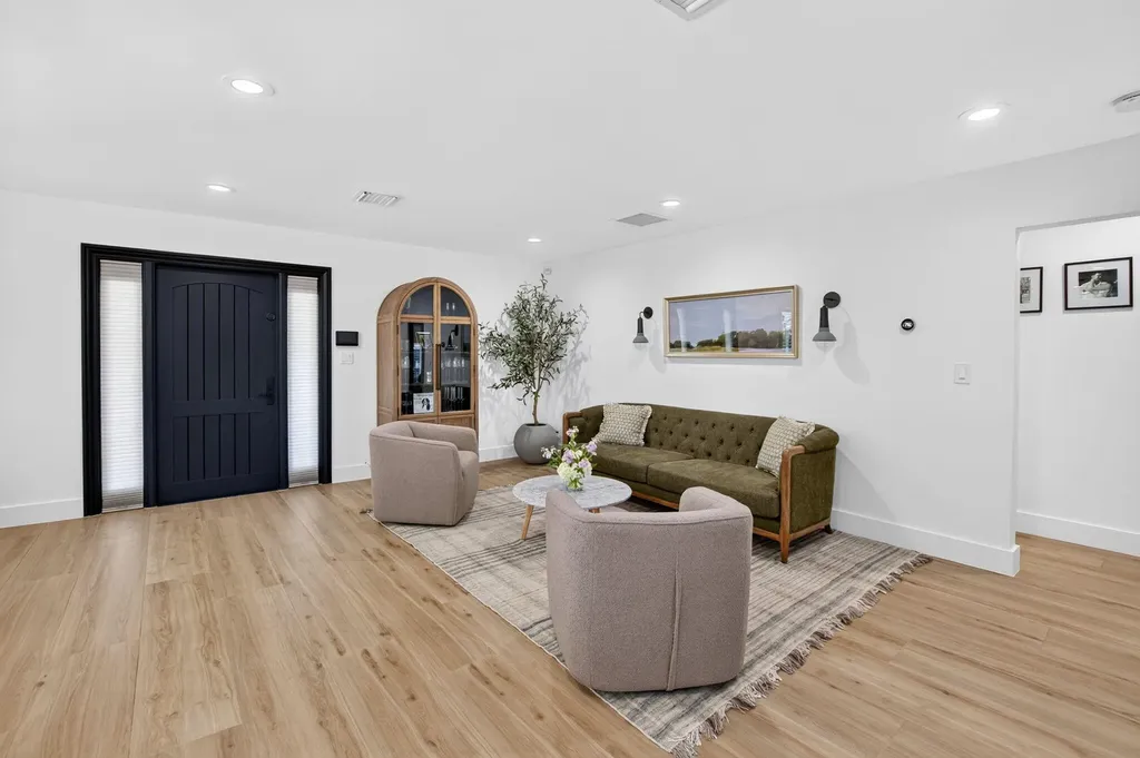 850 SW 4th Street Boca Raton FL 33486