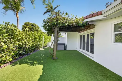 850 SW 4th Street Boca Raton FL 33486