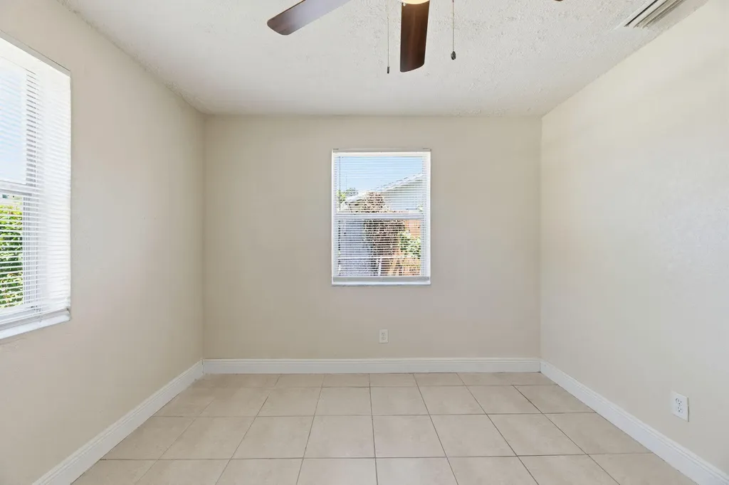 4888 Prince Drive Lake Worth Beach FL 33461