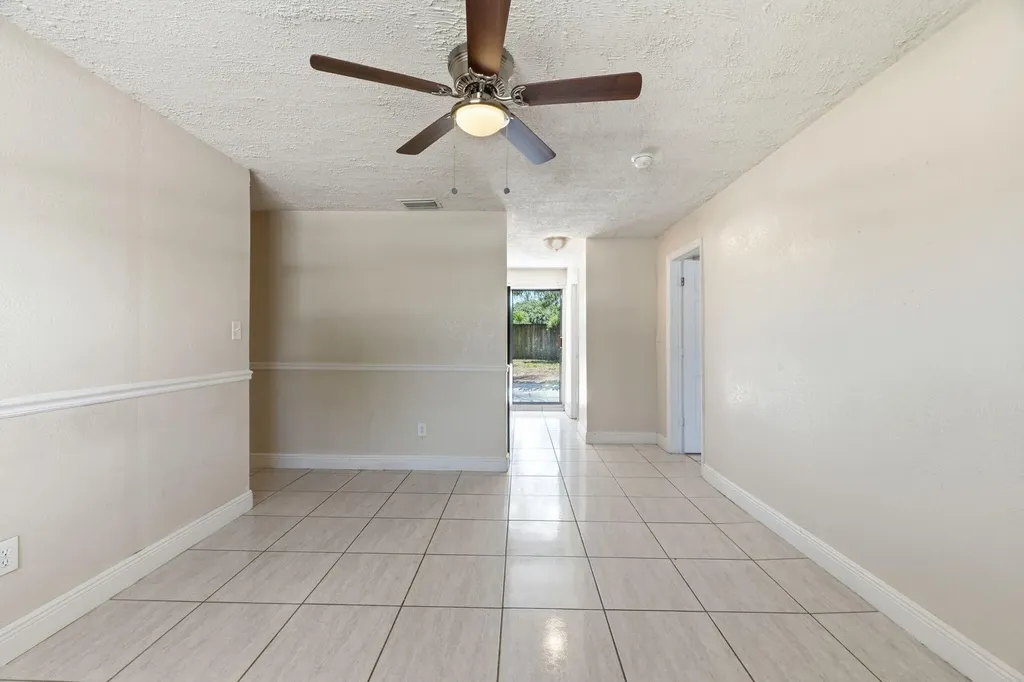 4888 Prince Drive Lake Worth Beach FL 33461
