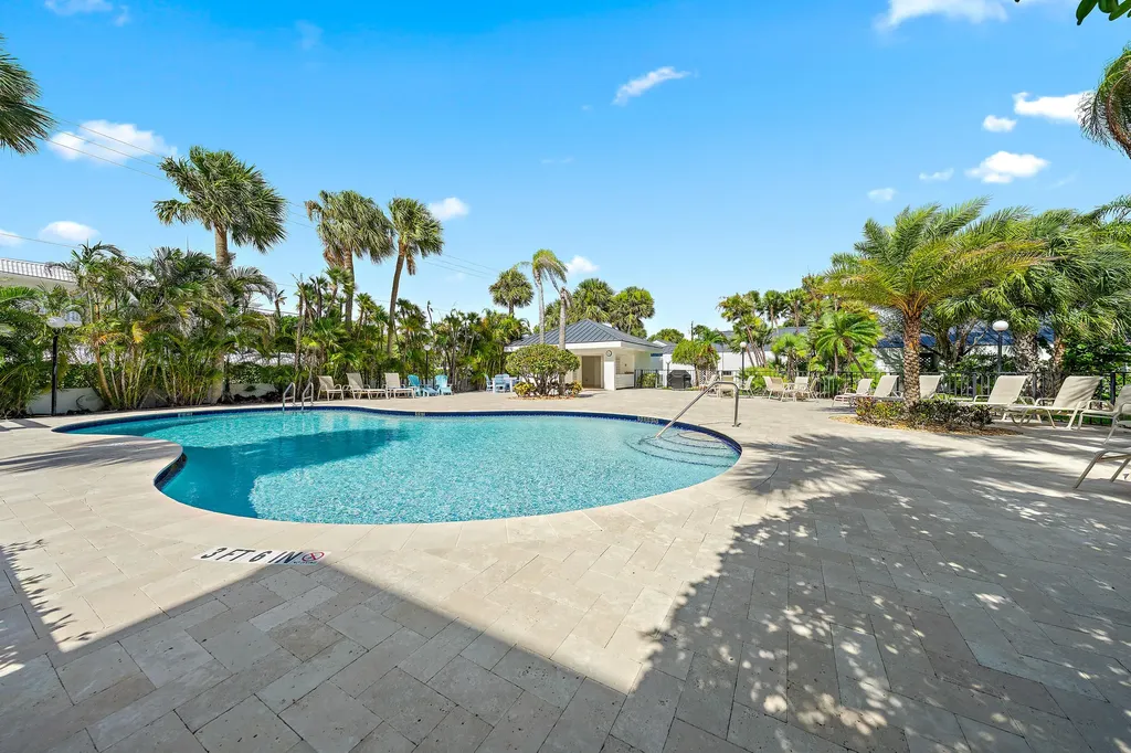 200 Waterway Road Tequesta FL 33469