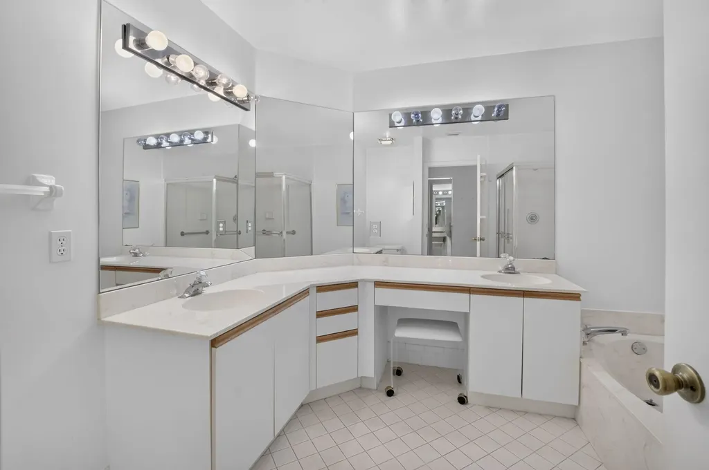 5187 Europa Drive Boynton Beach FL 33437