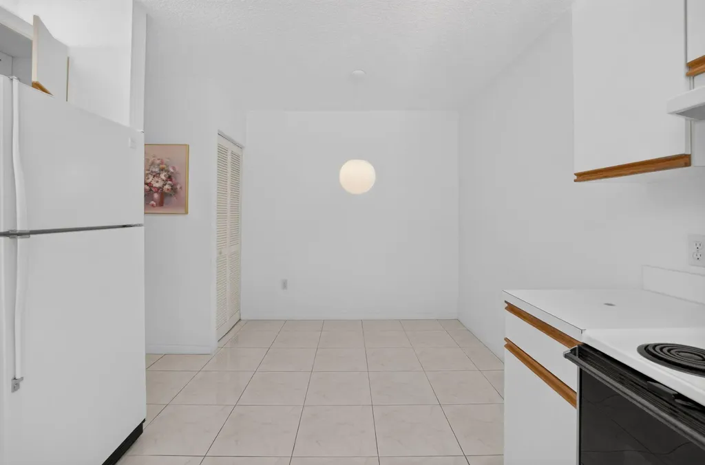 5187 Europa Drive Boynton Beach FL 33437