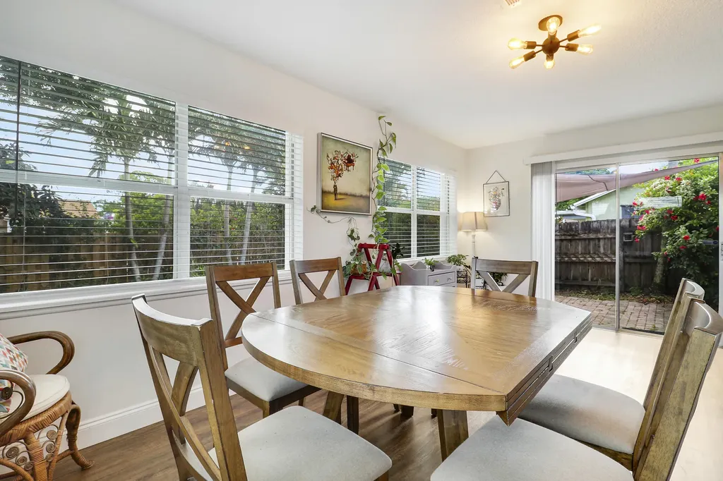 104 Banyan Circle Jupiter FL 33458