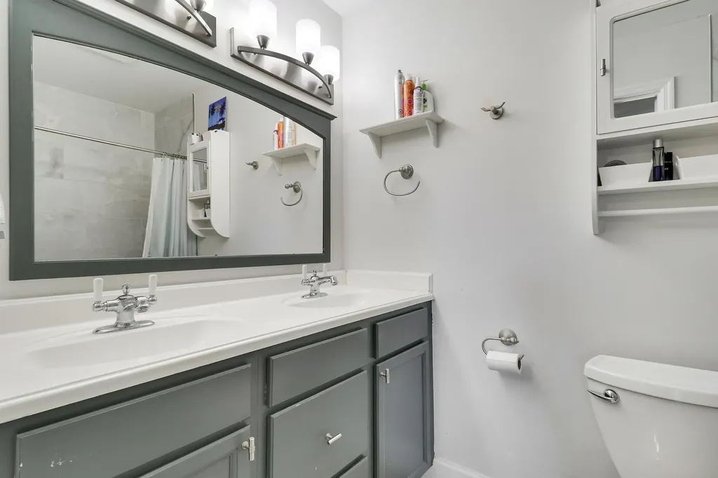 104 Banyan Circle Jupiter FL 33458