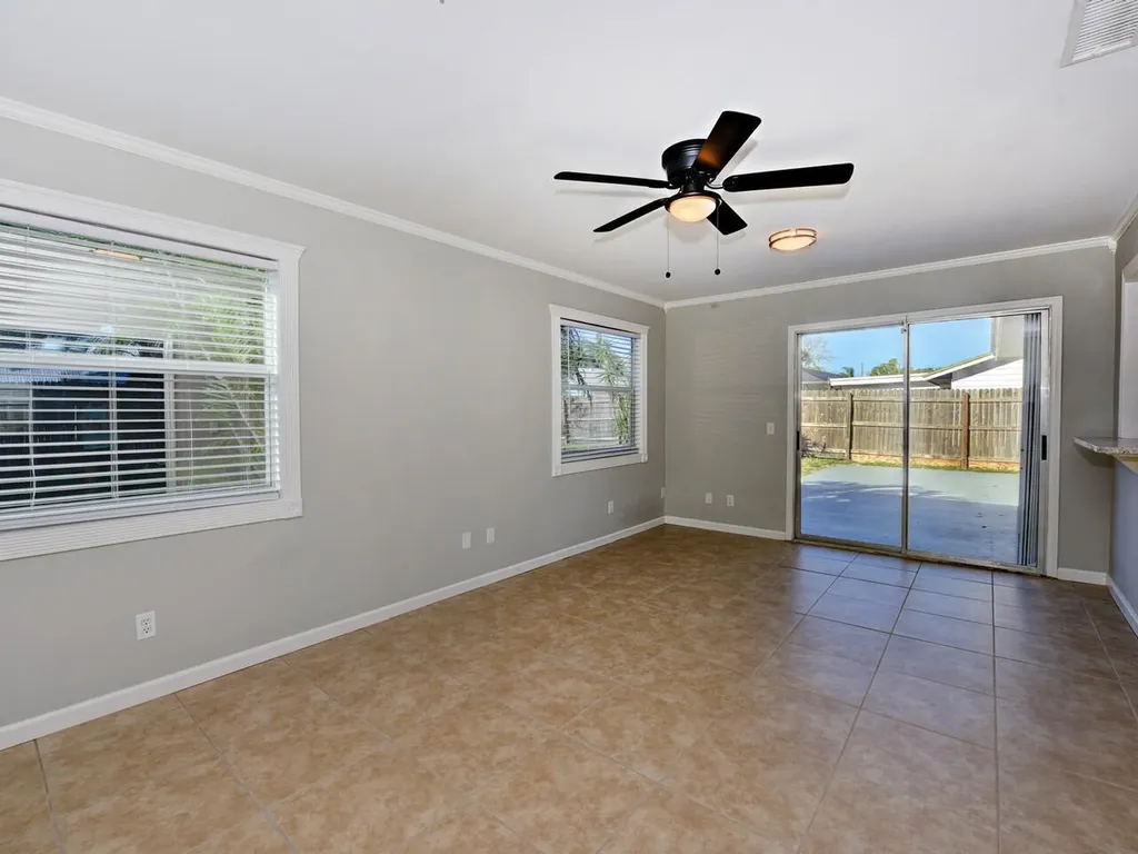 598 NE Maranta Terrado NE Jensen Beach FL 34957