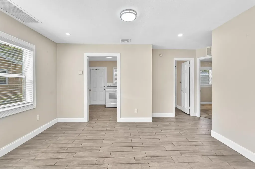 5026 SW 21st Street SW West Park FL 33023