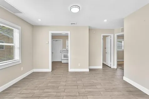 5026 SW 21st Street SW West Park FL 33023