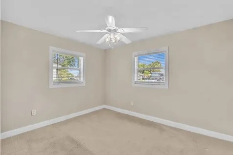 5026 SW 21st Street SW West Park FL 33023