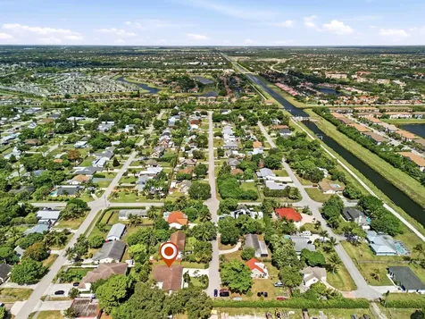 5196 Greenwood Drive Delray Beach FL 33484