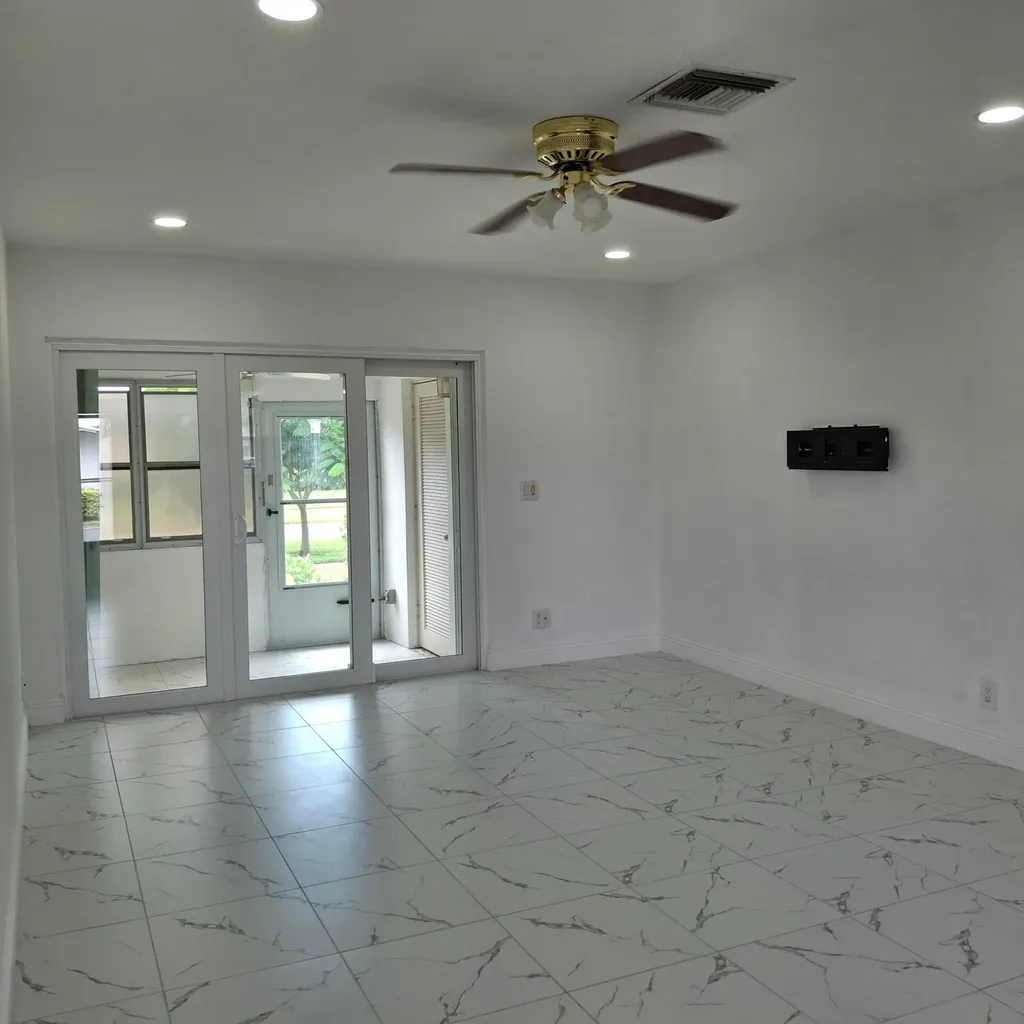 2739 Emory Drive W West Palm Beach FL 33415