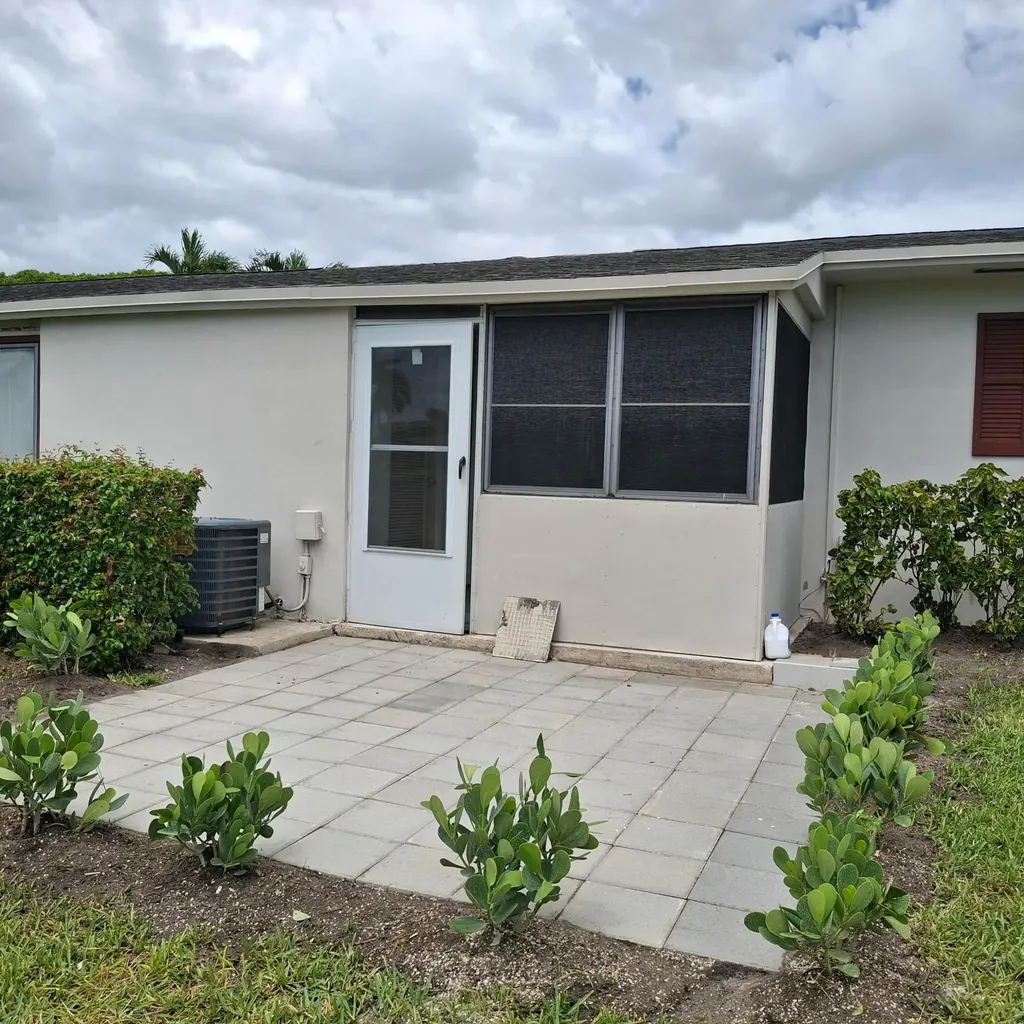 2739 Emory Drive W West Palm Beach FL 33415