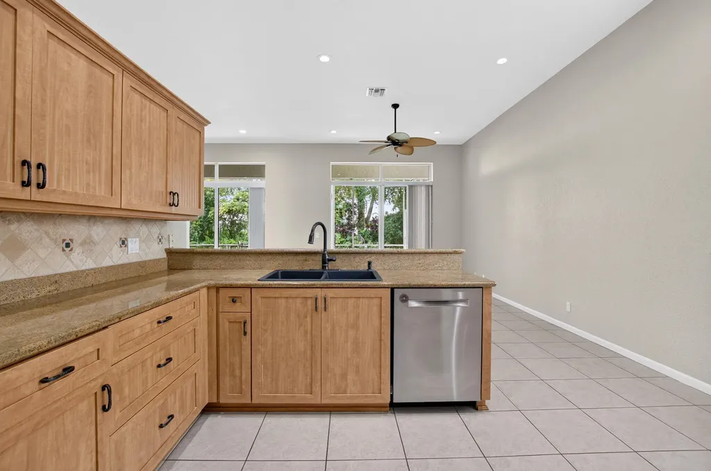 5346 Vallejo Terrace Delray Beach FL 33484