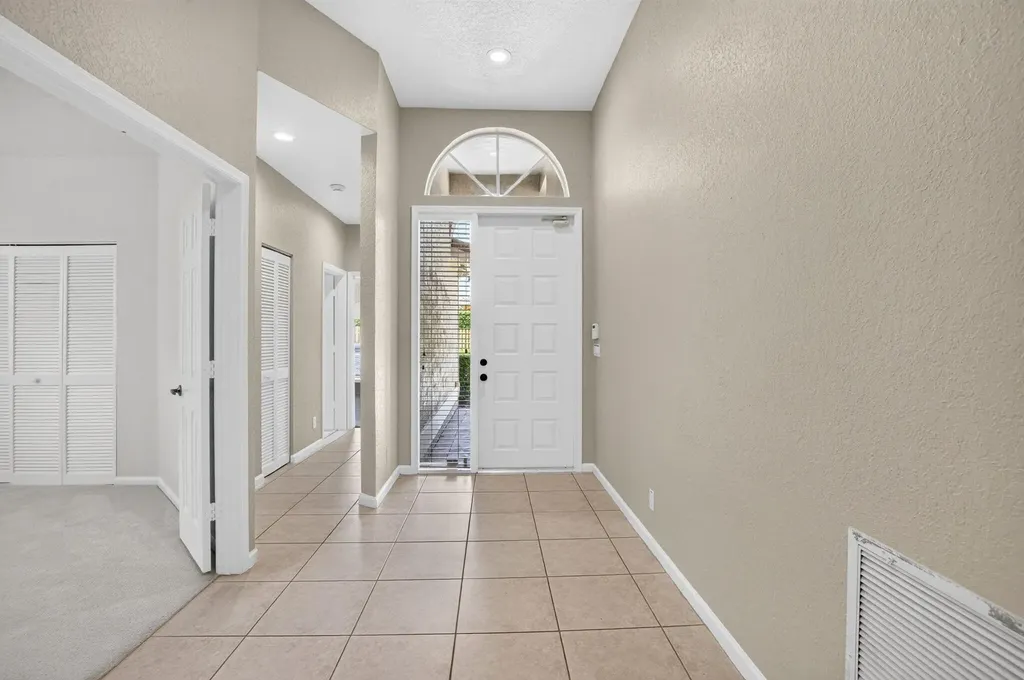 5346 Vallejo Terrace Delray Beach FL 33484
