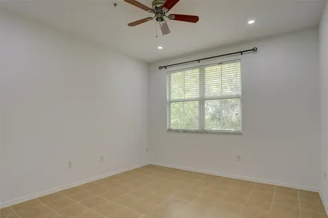 2851 W Prospect Road Tamarac FL 33309