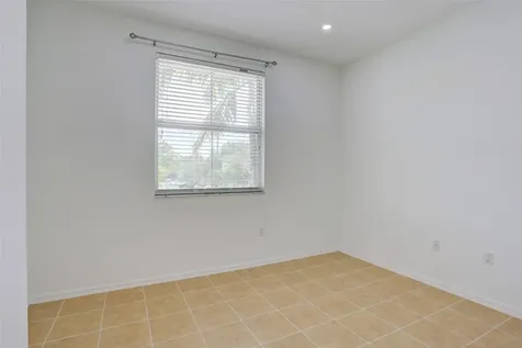 2851 W Prospect Road Tamarac FL 33309