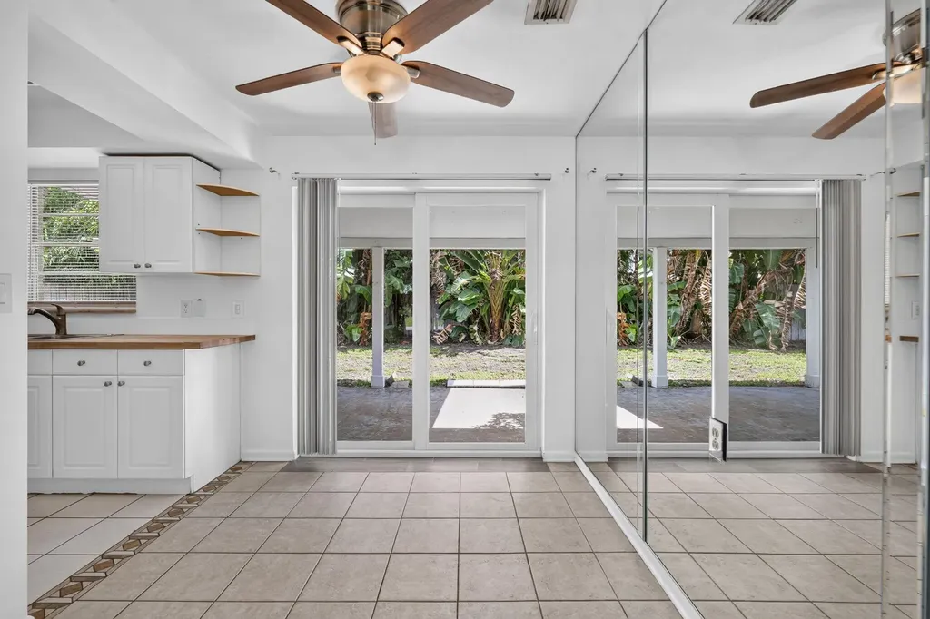 101 E Beverly Road E Jupiter FL 33469