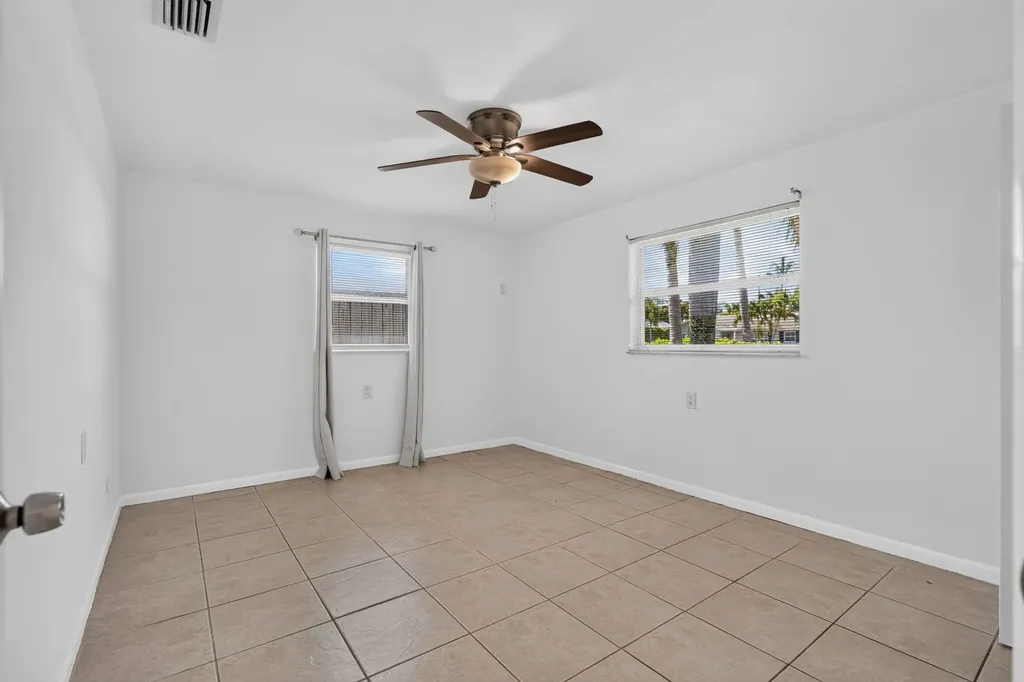 101 E Beverly Road E Jupiter FL 33469