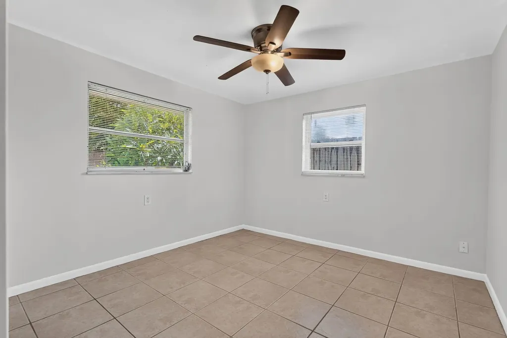 101 E Beverly Road E Jupiter FL 33469