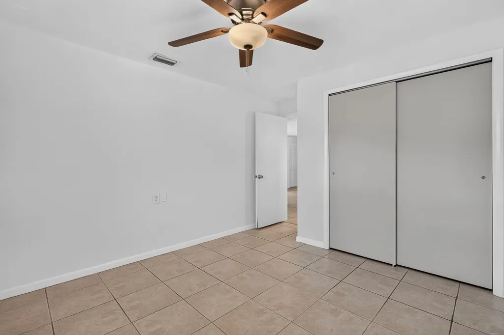 101 E Beverly Road E Jupiter FL 33469