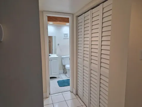 3121 NW 47th Terrace Lauderdale Lakes FL 33319