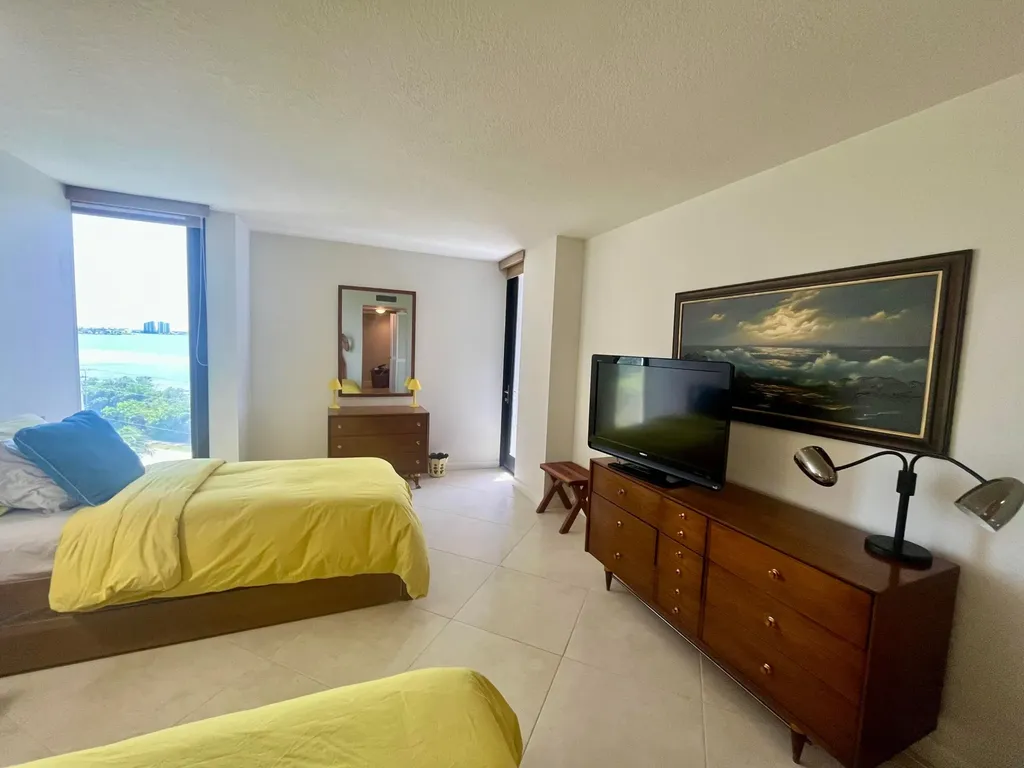 5550 N Ocean Drive Singer Island FL 33404