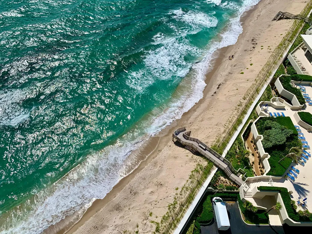 5550 N Ocean Drive Singer Island FL 33404