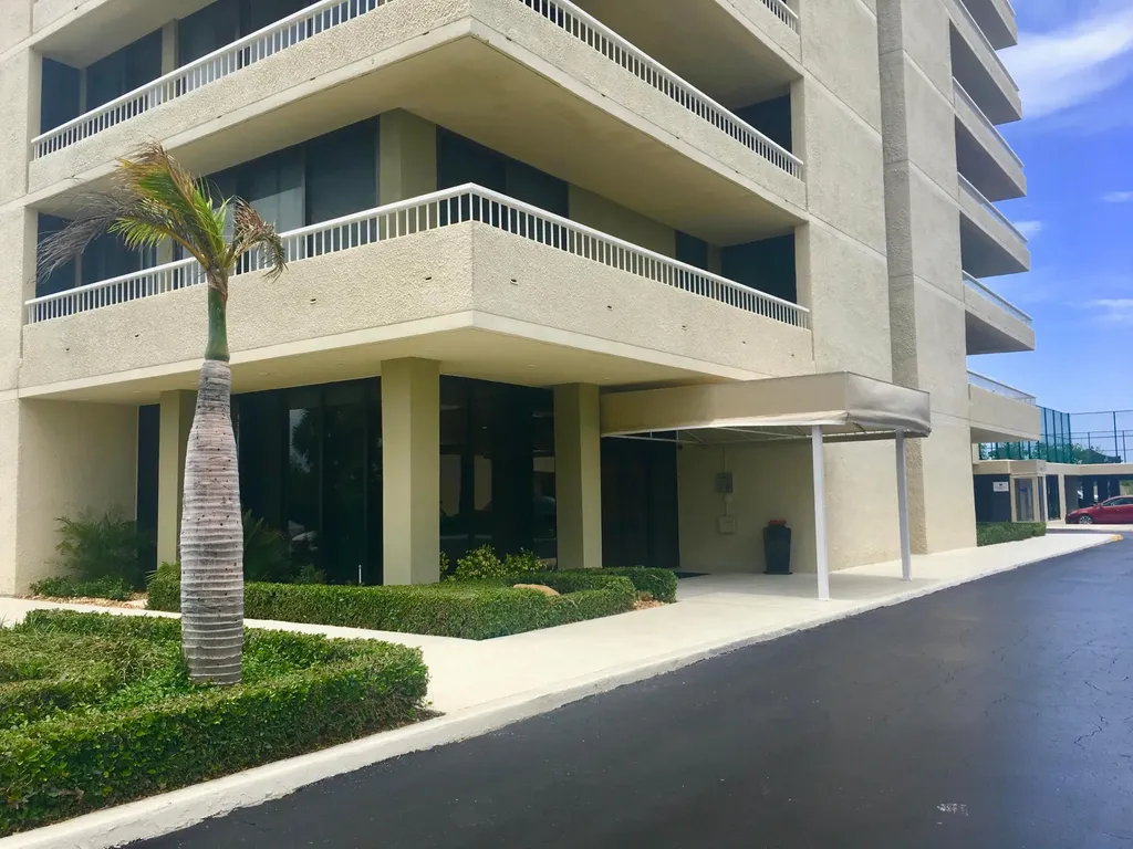 5550 N Ocean Drive Singer Island FL 33404