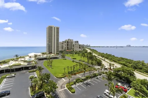5550 N Ocean Drive Singer Island FL 33404