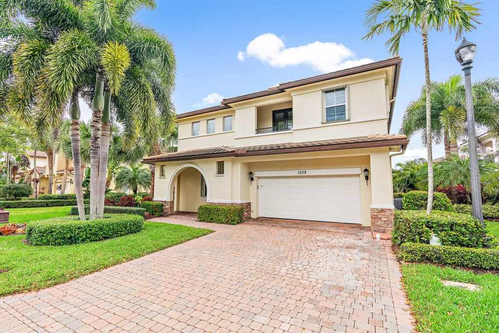 1058 Vintner Boulevard Palm Beach Gardens FL 33410