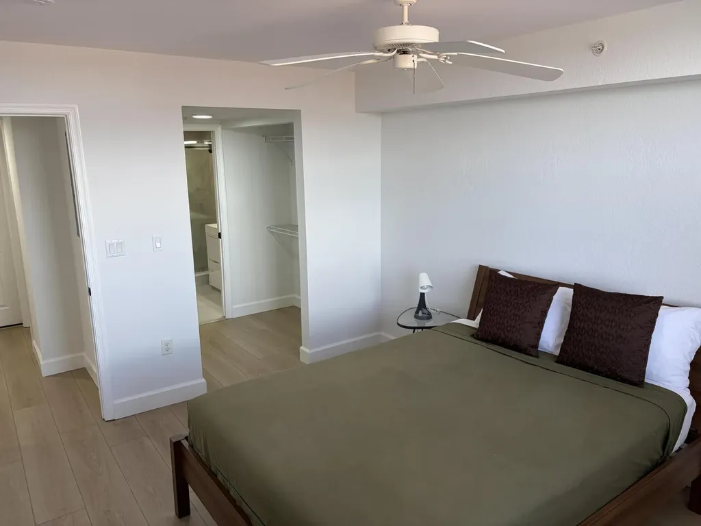 1801 N Flagler Drive West Palm Beach FL 33407