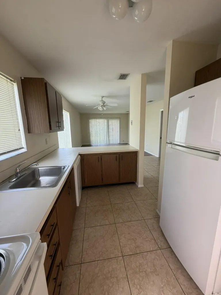 1720 SE Linpark Court Port St Lucie FL 34952