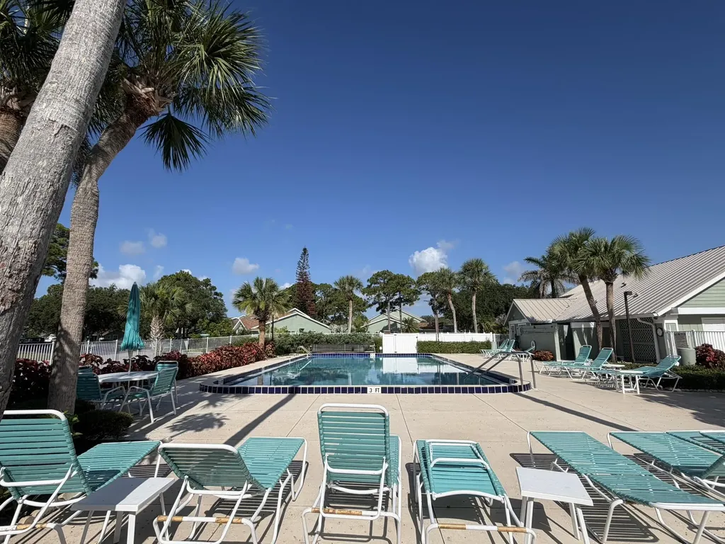 1720 SE Linpark Court Port St Lucie FL 34952
