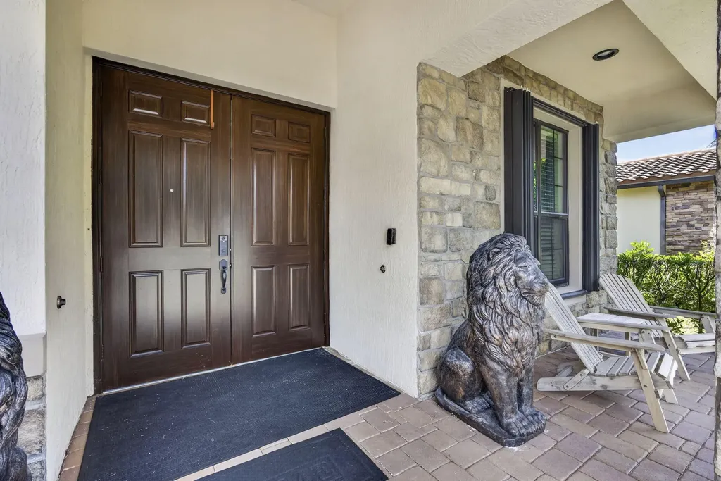 4577 Willow Run Way Wellington FL 33467
