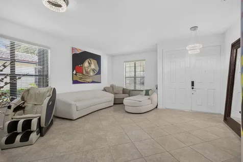4577 Willow Run Way Wellington FL 33467