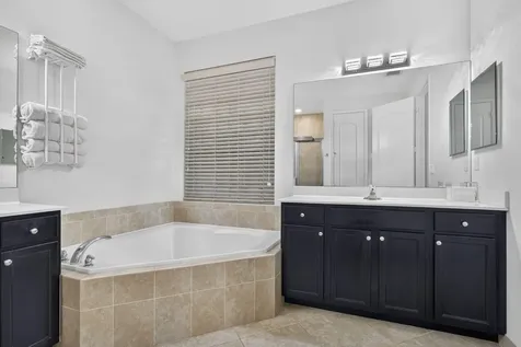 4577 Willow Run Way Wellington FL 33467