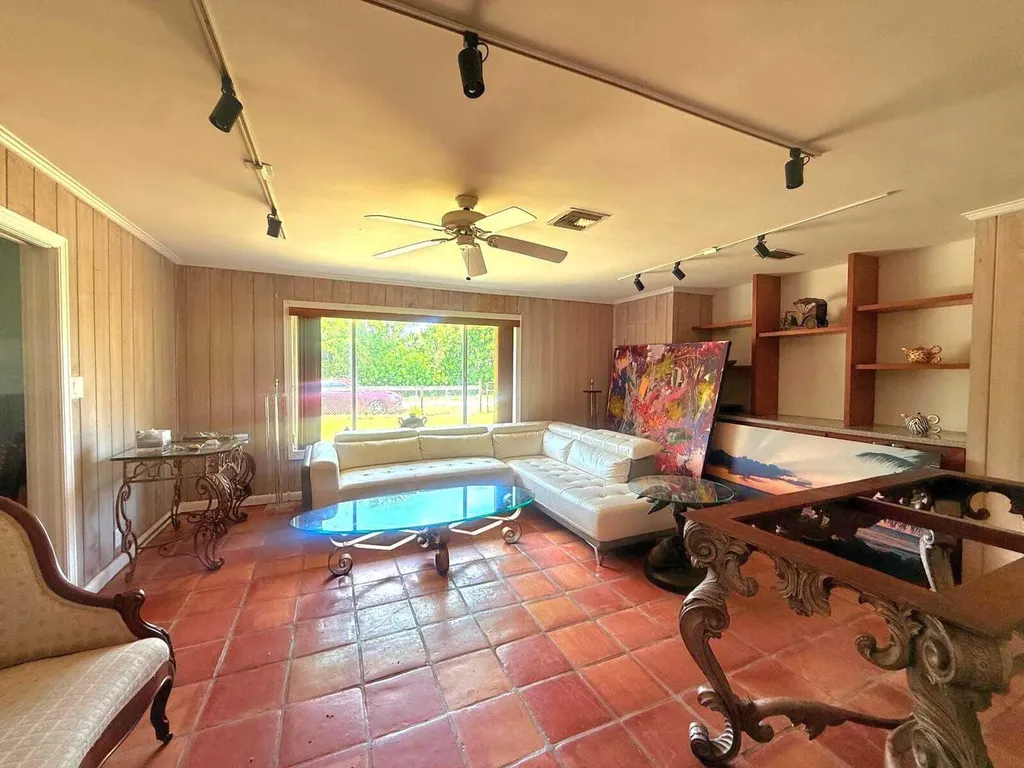 13886 N 22nd Road N Loxahatchee Groves FL 33470