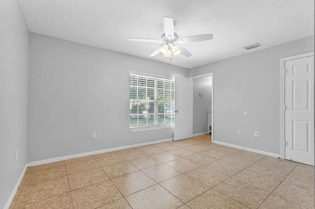 520 N Southridge Road N Delray Beach FL 33444