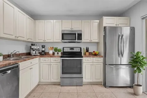 520 N Southridge Road N Delray Beach FL 33444