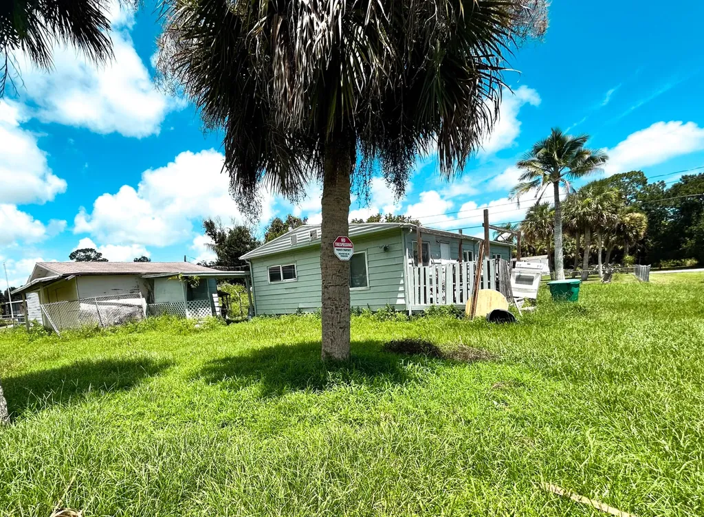 5106 Deanna Lane Fort Pierce FL 34946
