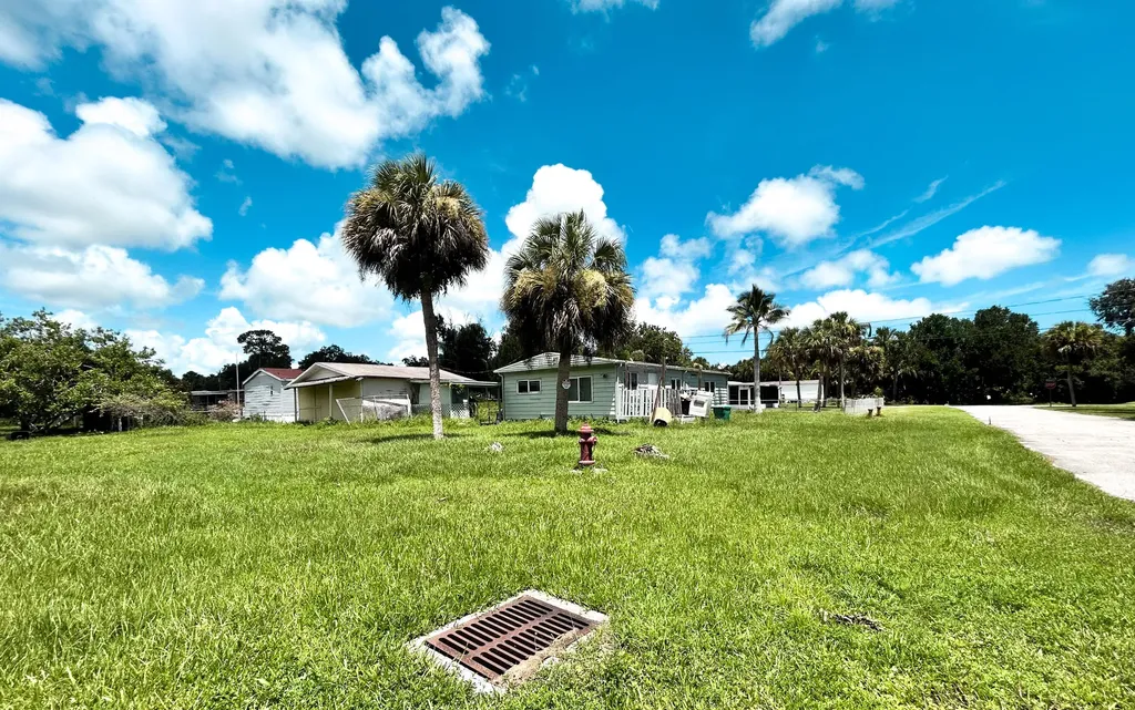 5106 Deanna Lane Fort Pierce FL 34946