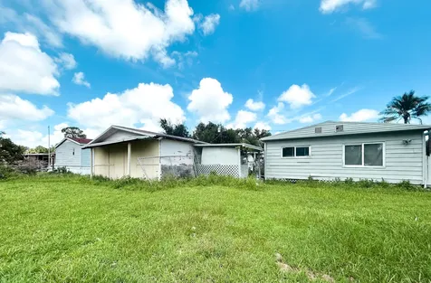 5106 Deanna Lane Fort Pierce FL 34946