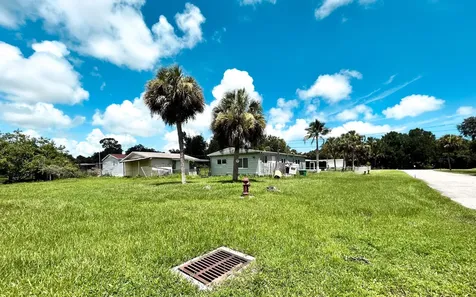 5106 Deanna Lane Fort Pierce FL 34946