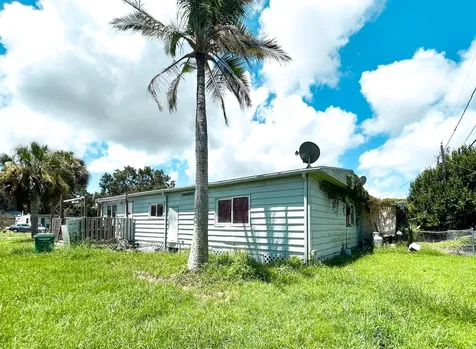 5106 Deanna Lane Fort Pierce FL 34946