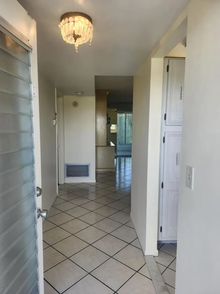 230 NE 26th Avenue Boynton Beach FL 33435
